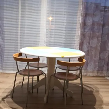 Mike D48 Appartement